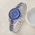 Orologio al quarzo da donna con cinturino in argento e lunetta in cristallo blu - 5-550 Argento Blu