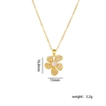 Collier fleur dorée avec pétales en zircon blanc et perle sur chaîne en acier titane - Fleur à Cinq Pétales avec Perle / Or