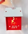 Luz LED de casita navideña de madera roja con reno calado y brillo amarillo cálido - Casa Roja Techo Blanco Reno / 1.5m 10 Luces