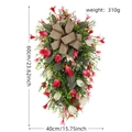 Detail eines künstlichen Kranzes mit roten Blüten, Sackleinen-Schleife und 60cm Maßen - Tulpen-Swag-Dekoration - Stil 1