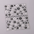 Pegatinas 3D para uñas con flores en blanco y negro y patrones de perlas TL-263 - Estilo de Flor Blanca y Negra con Perla (TL-263)