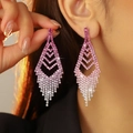 Eleganti orecchini a nappa con strass e sfumatura di colore dal rosa al bianco - Stile Geometrico con Nappina (LDE018RO-W) / Sfumatura Rosa Bianco