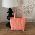 Pink woven straw tote bag with rounded handles for summer beach vacation style - Mini / Orange