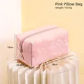 Borsa cosmetica rosa in pelle PU con motivo floreale e ciondolo a M in metallo - Borsa Cuscino Rosa