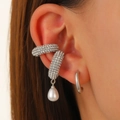 Parure de boucles d'oreilles argentées avec strass et perle pour femme - Clip d'Oreille Strass et Pendentif Perle Artificielle (12171)