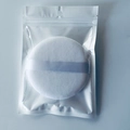 Borla de polvos de terciopelo blanco de 9cm con asa de cinta en bolsa transparente - Blanco en bolsa / Blanco