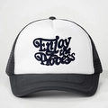 Cappellino trucker bianco e nero con ricamo Enjoy the Process e retro in rete - Taglia unica / Nero e Bianco