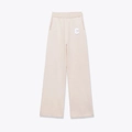 Dettaglio dei pantaloni in maglia beige con ricamo lettera C ed elastico in vita - S / Pantaloni Albicocca