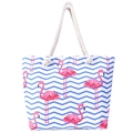 Detail der Strandtasche mit Flamingo-Muster, Zickzack-Design und beigen Seilgriffen - Blauer Zickzack Flamingo (5)