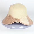 Stylish women's two-tone wide brim straw sun hat featuring an elegant bow decoration - Adjustable / Khaki