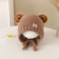 Dettaglio del cappello invernale in peluche per neonati con orecchie da orso - caffè / 1-3 Anni