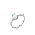 Elegante anillo de plata de ley S925 con piedra lunar ovalada y piedras finas - Talla EE. UU. 5 / Plata 925