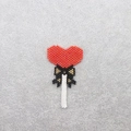 Colgante piruleta de corazón en cuentas Miyuki rojas hecho a mano con lazo negro - 001-Piruleta de Corazón Rojo