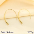 Pendientes de acero inoxidable dorados con perlas blancas sobre fondo de seda suave - Estilo Perla con Gancho (KE120117-KFC) / Dorado (Estilo Perla)