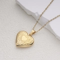 Pendentif cœur ouvrant en acier inoxydable doré avec gravures florales sur fond blanc - Couleur Or Grand Cœur (29*29mm)