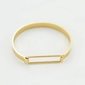Bracciale rigido in metallo dorato minimalista con un semplice design a cornice - Stile Cornice Rettangolare (SZ108) / Oro
