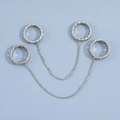 Set de anillos punk plateados con cadenas y textura trenzada sobre fondo azul claro - J0544 Textura tejida / Anillo enlazado de plata