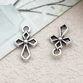 Ciondolo a croce in lega d'argento per creazione di gioielli fai-da-te e collane - Croce Traforata-11x16mm