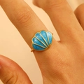 Anello regolabile a conchiglia dorata con motivo a onde in smalto blu - Conchiglia Blu (3503) / 1 Pezzo
