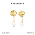 Détail de boucles d'oreilles dorées irrégulières avec perle et dimensions de taille - Style Long à Perles de Goutte Irrégulières Dorées (KE112951-MZOZ)