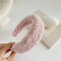 Diadema rosa de peluche para mujer en suave terciopelo teddy estilo minimalista dulce - Rosa
