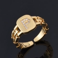 Bague chaîne dorée ajustable ornée d'une lettre P sertie de zircons colorés - Lettre P