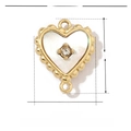 Technical dimensions of a heart-shaped shell pendant made of gold-plated stainless steel - VG083/Gold Heart Shell Rhinestone
