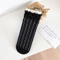 Schwarze semitransparente Netzsocken mit Polka Dots und gerafftem Spitzenbesatz - Einheitsgröße / Schwarzer Polka Dot