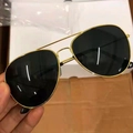 Klassieke aviator zonnebril met elegant goudkleurig metalen frame en zwarte glazen - Kinderen / Gouden Frame Grijze Lens