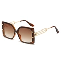 Square tortoise sunglasses with gradient brown lenses and hollow golden metal temples - Leopard Frame Gradient Tea Lens