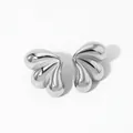 Polished silver butterfly wing earrings with a liquid metal effect in high shine finish - Silver Style (D2916)