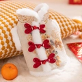 Gilet invernale beige per animali in seta con bottoni cinesi rossi e bordo in pelliccia - L (Consigliato 4-6kg) / Bianco Crema