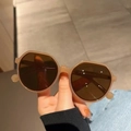 Occhiali da sole ottagonali alla moda da donna color tè, modello KD9805 con montatura beige - Montatura Tè Lenti Tè