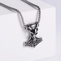 Collar martillo de Thor Mjölnir plateado con cabeza de cabra y nudo celtico - Color Acero Con Cadena (3.5*60mm)