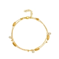 Cavigliera a doppio strato dorata con perline metalliche e cristalli chiari su bianco - Stile A Doppio Strato Con Perla Ovale (1838) / Perla Ovale Oro KC