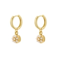 Detail shot of golden circular hoop earrings with pearl-inlaid round heart pendants - Pearl Circle Style (VE1327 Gold)