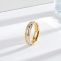 Anello bicolore in acciaio inossidabile placcato oro 18k con bordi intrecciati - US 5 / Bicolore Oro