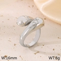 Anello di lusso in acciaio inossidabile argento con incrocio irregolare e zirconi a stella - US 6 / Color Acciaio