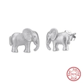 Boucles d'oreilles minimalistes en argent sterling S925 en forme d'éléphant mat - Argenté