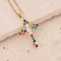 Collana con croce placcata oro 18K con pietre di zirconia colorate su sfondo in pietra - Stile Croce in Zircone Colorato (1#)