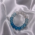 Elegant beaded bracelet with blue gradient glass pearls on a white silk background - S072 - Gradient Bracelet [starry Blue] #sz565