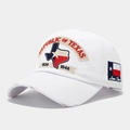 Dettaglio ravvicinato della toppa ricamata Republic of Texas e della visiera bianca invecchiata - Stile D Berretto da Baseball Bianco