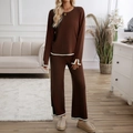 Dames tweedelige bruine gebreide set met trui en wijde broek met witte contrastranden - S / Bruin