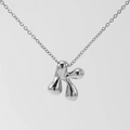 Pendente lettera K in metallo liquido argentato su catena sottile lucida - Argento-Lettera K