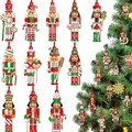Ornamenti natalizi in legno Schiaccianoci con motivi di pan di zenzero e caramelle - Schiaccianoci-2 / Set da 12