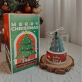 Handmade strawberry chocolate scented candle with Christmas tree design and gift box - Christmas Tree Cup - Pear & Cedarwood Scent