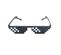 Schwarze 8-Bit-Pixel-Sonnenbrille im Thug Life Stil aus Kunststoff mit weißen Punkten - Integriertem Nasensteg / Schwarz Zweireihig