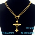 Collana con croce in acciaio dorato e chiusura OT mostrata su manichino da collo nero - Stile Croce con Chiusura OT a Catena Fine a Doppio Strato / Oro (KN291899-Z)