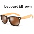 Gafas de sol de leopardo con lentes marrones y patillas de madera de bambú natural - Carey / Lente De Té Completo