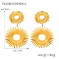 Orecchini a girasole dorati a doppio strato in acciaio inossidabile, lunghezza 6,5 cm - Design geometrico rotondo a doppio strato / Oro
